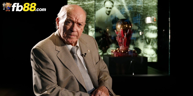 Cầu Thủ Vĩ Đại Nhất Real Madrid - Tin Xốp Dẻo 2024 4 Alfredo di Stefano