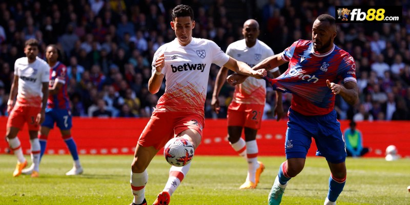 Soi kèo Crystal Palace vs West Ham 21h00 24/8/2024 – EPL 1 Chuyên gia FB88 nhận định Crystal Palace vs West Ham