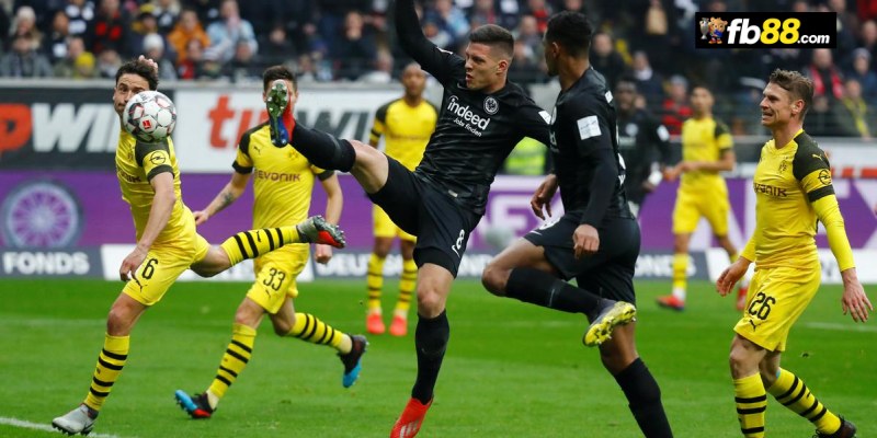 Soi kèo Dortmund vs Frankfurt 23h30 24/8/24 – VĐ Bundesliga 1 Chuyên gia FB88 nhận định Dortmund vs Frankfurt